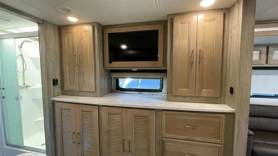 2020 Coachmen Sportscoach SRS 365RB, Photos photo 26