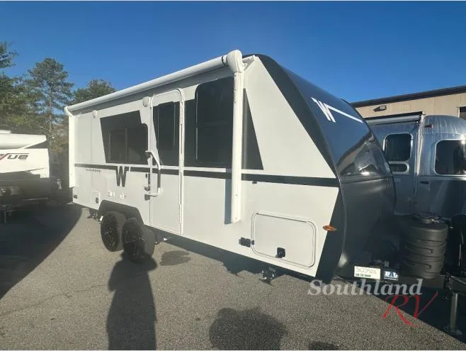 2026 Winnebago Micro Minnie 2108DS - Photo 2