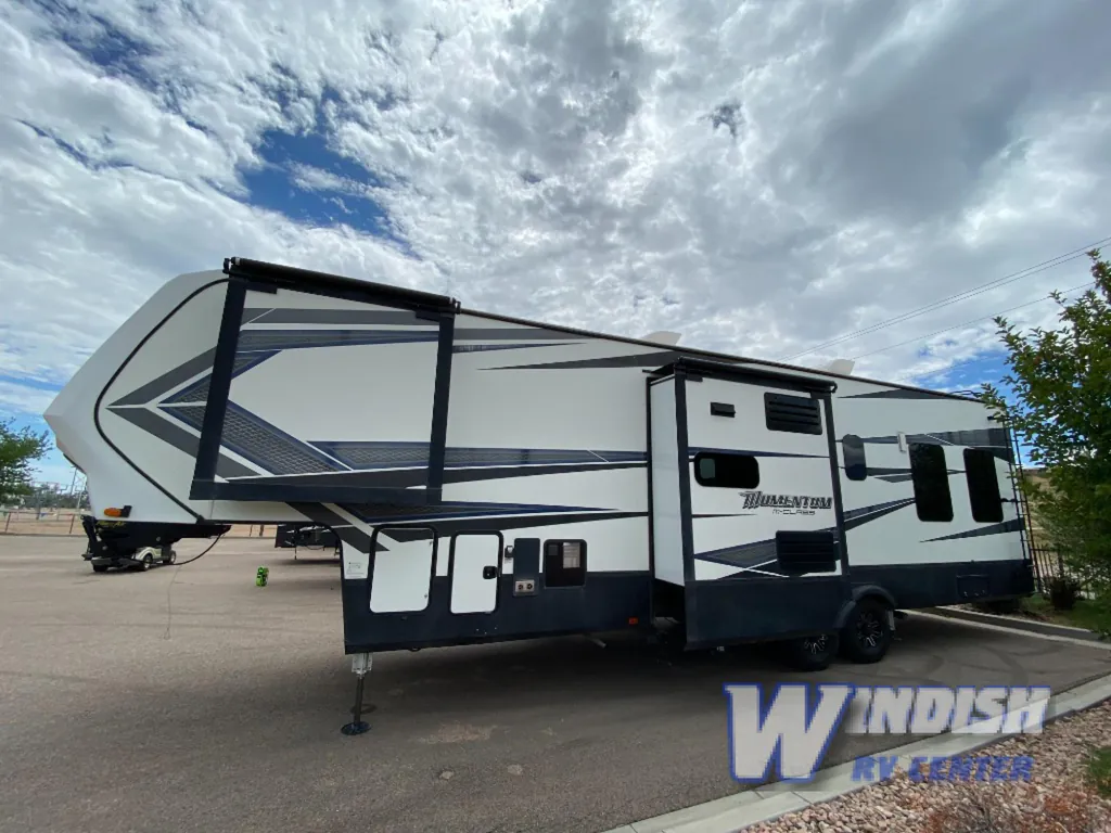 2018 Grand Design Momentum 351M, Photos photo 9