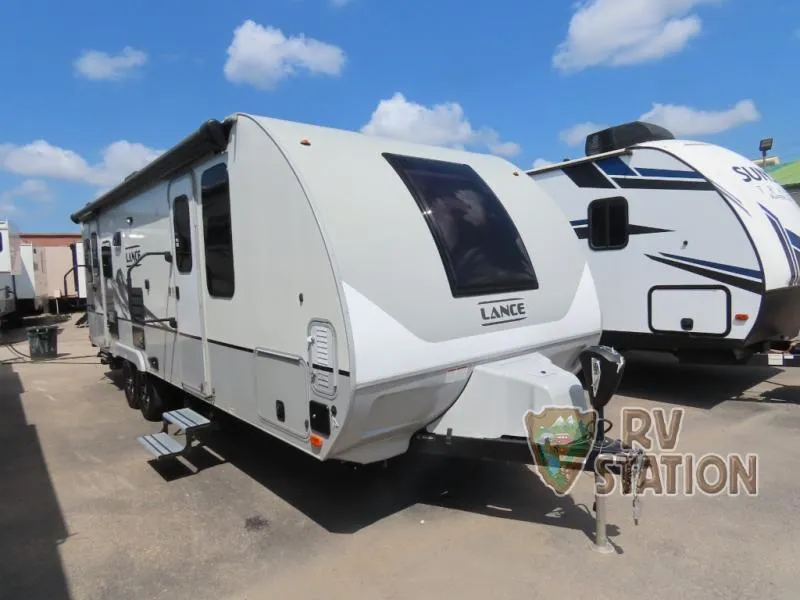 2021 Lance Lance Travel Trailers Used    2375 - Main photo