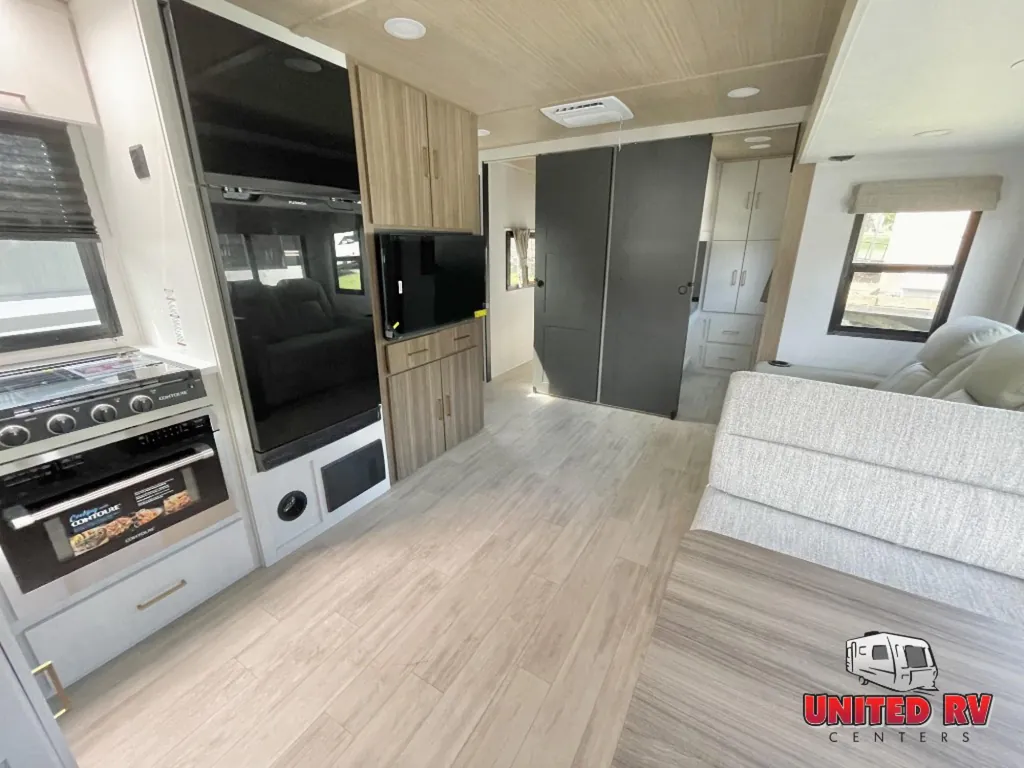 2027 Forest River Vibe 2900KB, Photos photo 15