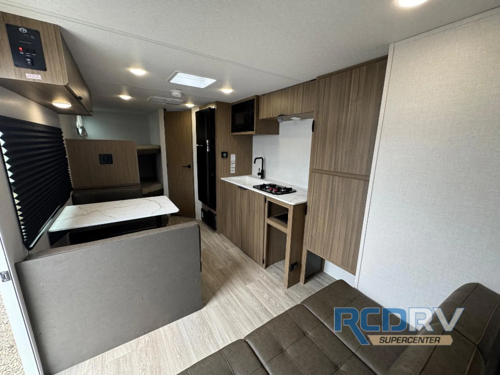 2027 Forest River Salem FSX 260BHLE - Photo 4