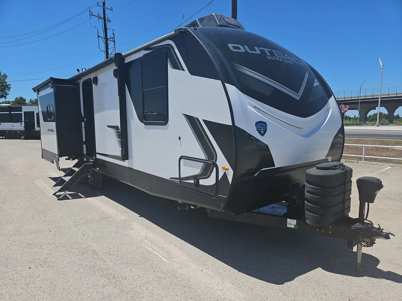 2024 Keystone Outback Ultra-Lite 296URK - Photo 3
