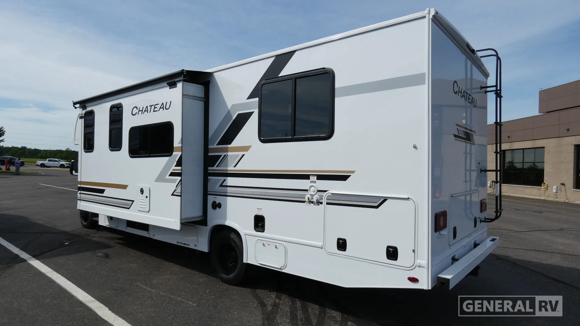 2027 Thor Motor Coach Chateau 28Z - Photo 4