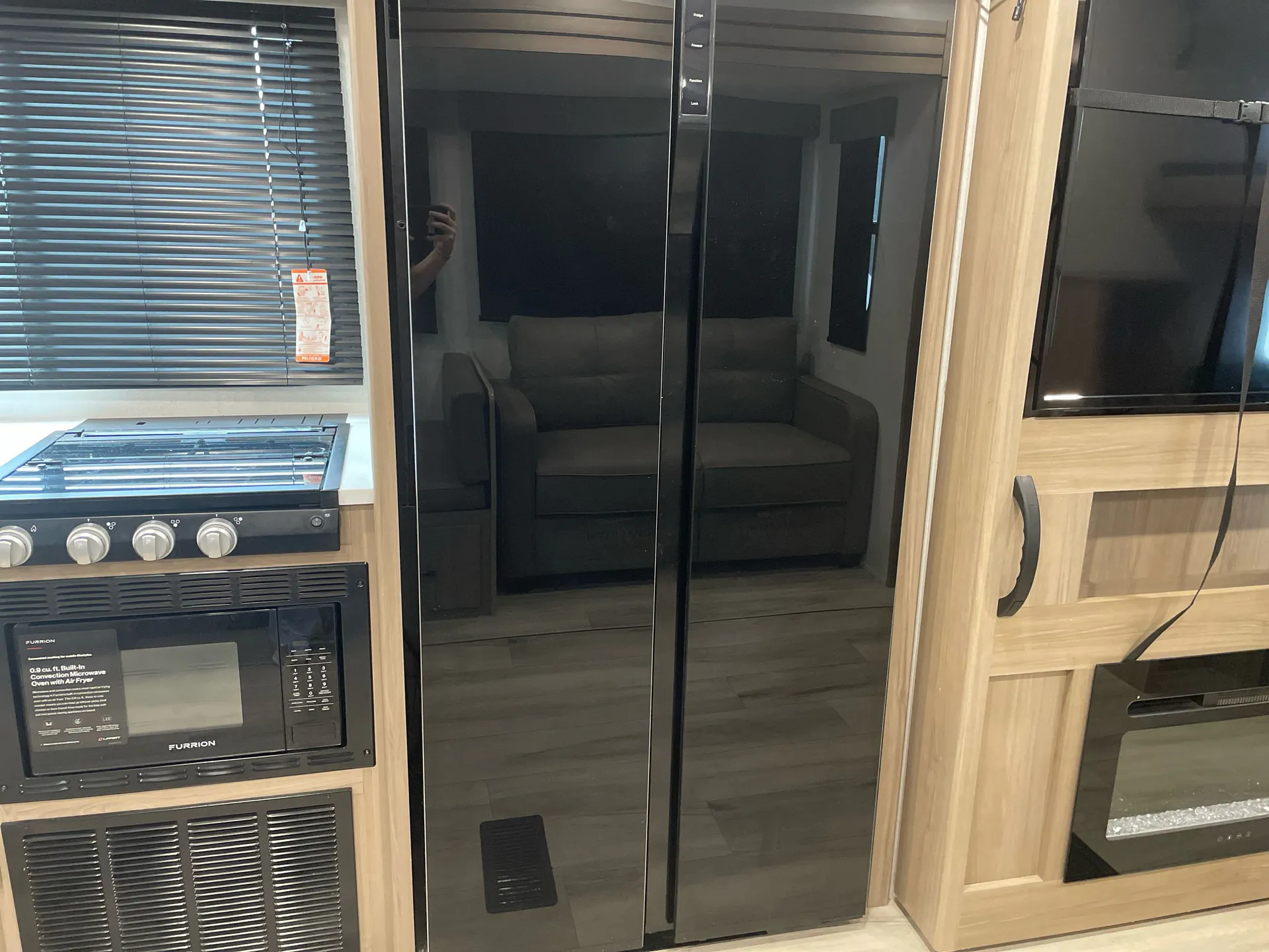 2025 Keystone Coleman Legacy 2900BH — living area main