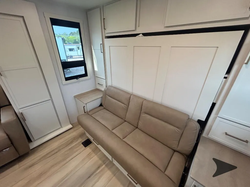 2026 Brinkley Model Ix 20X, Photos photo 15