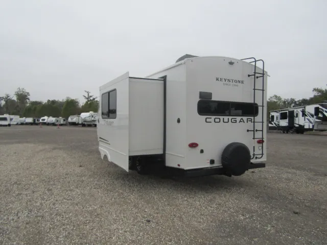 2026 Keystone Cougar Half-Ton 25MLE - Photo 4