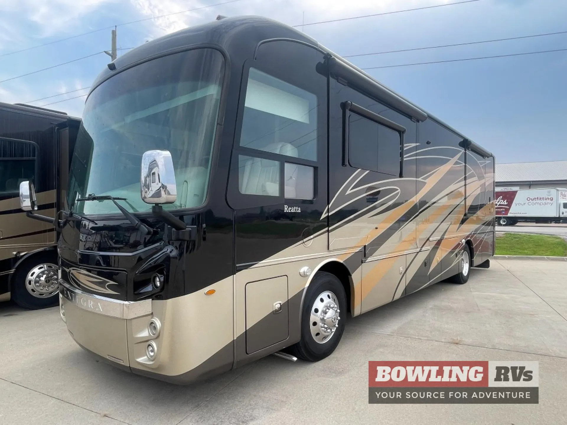 2022 Entegra Coach Reatta 37K - Photo 2