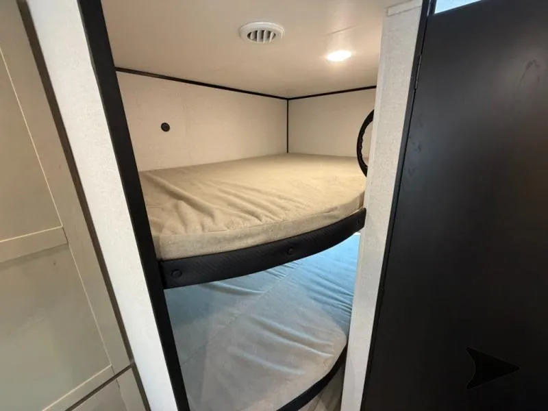 2026 Wayfinder RV Go Play 26DBSW - Photo 4
