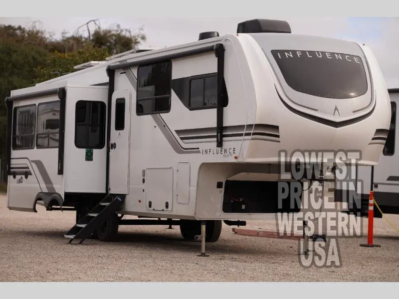 2026 Grand Design Influence 2903RL - Photo 4