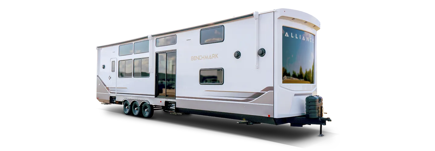 2027 Alliance RV Benchmark 42LFT - Photo 2