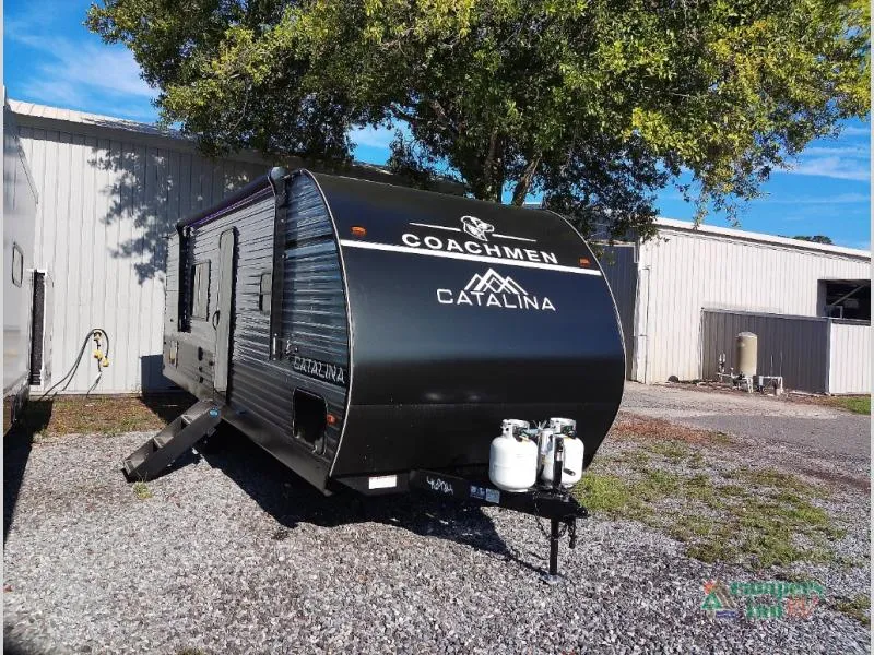 2026 Coachmen Catalina Summit Series 8 261BH - Photo 2