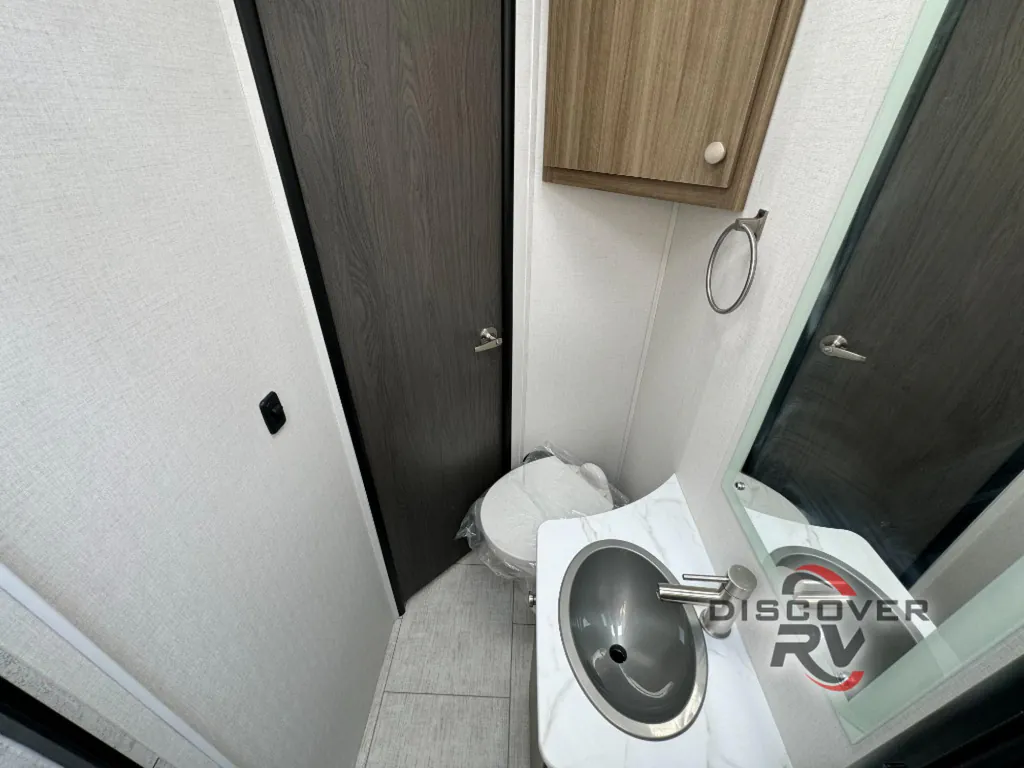 2026 Coachmen Freelander 22XG, Photos photo 24