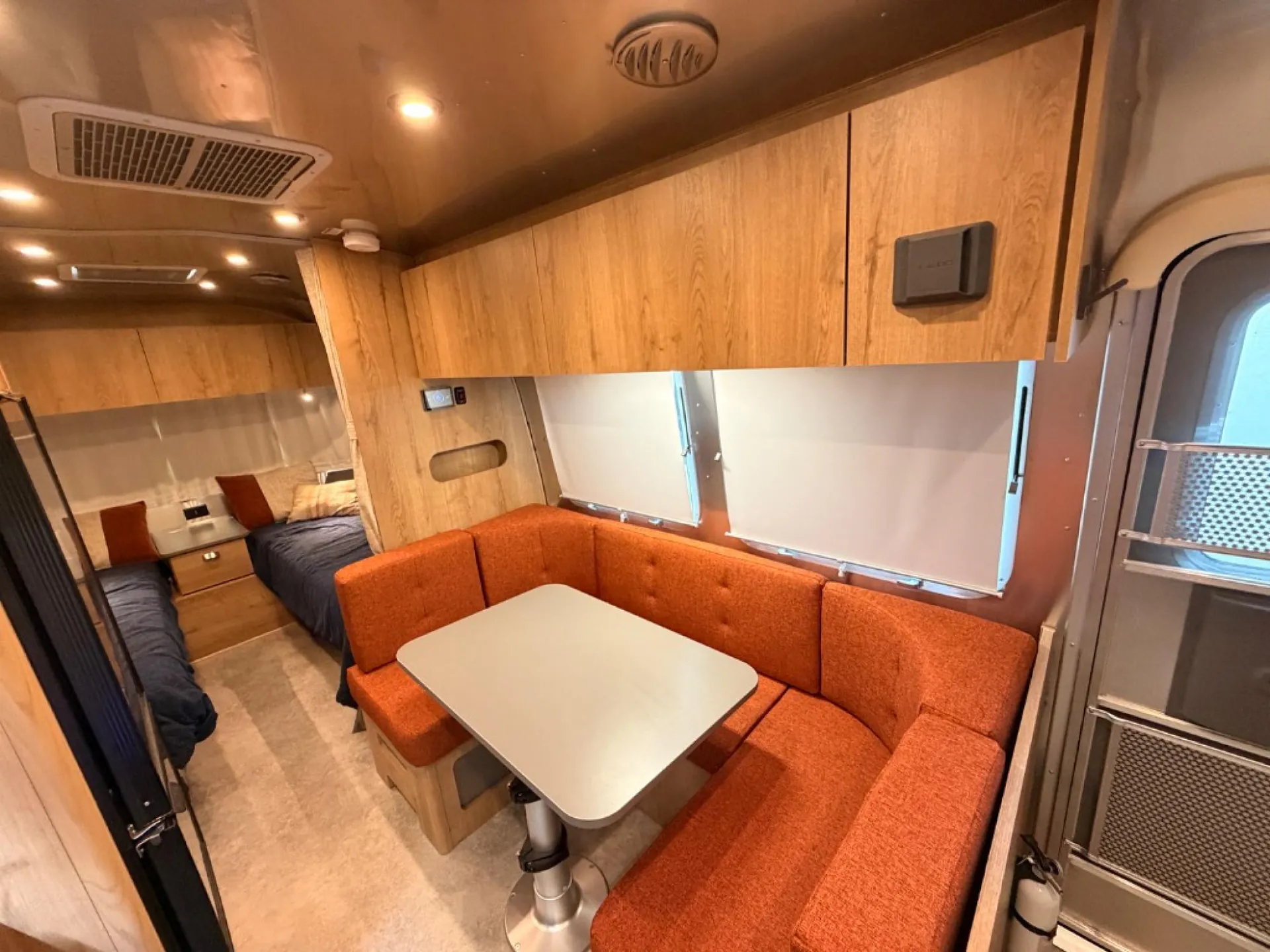 2025 Airstream Trade Wind 23FB - Photo 2