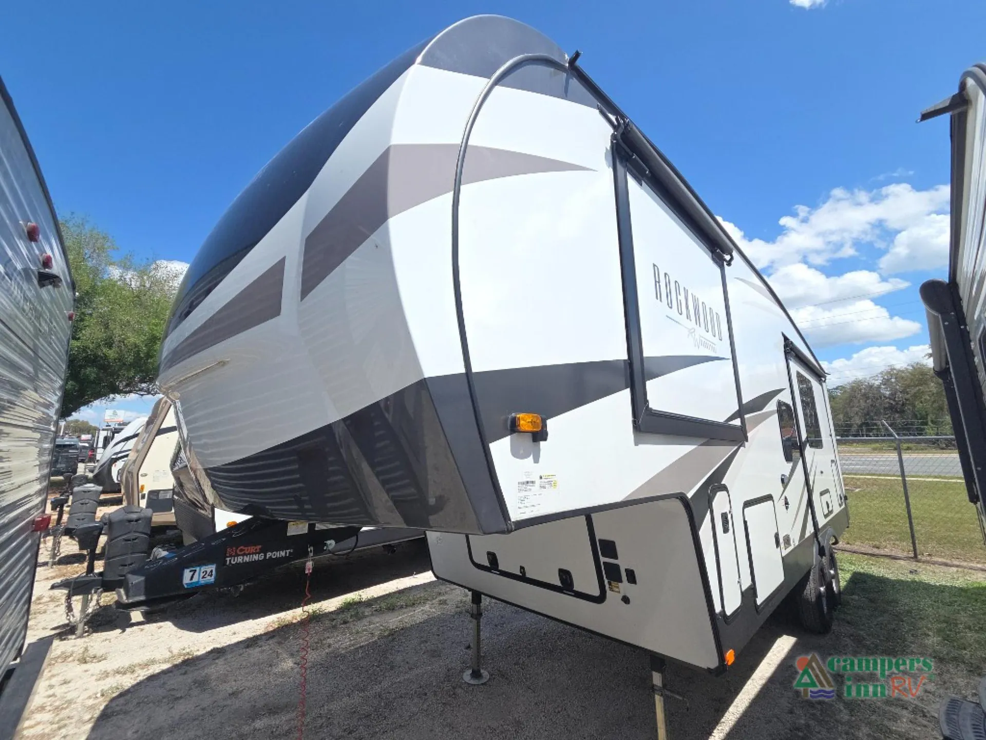 2023 Forest River Rockwood Signature 2622RK - Photo 4