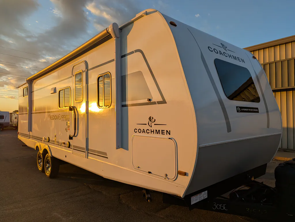2026 Coachmen Freedom Express Select 30SE, Photos photo 94