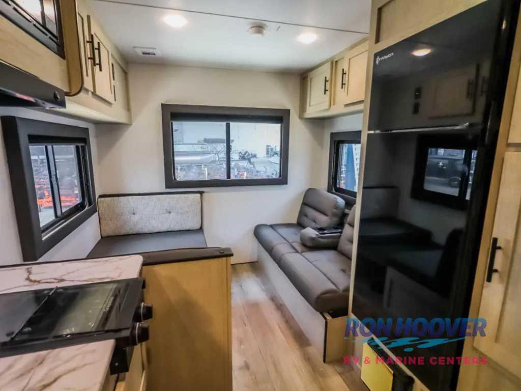 2026 Coachmen Northern Spirit DLX 5210CK, Photos photo 9