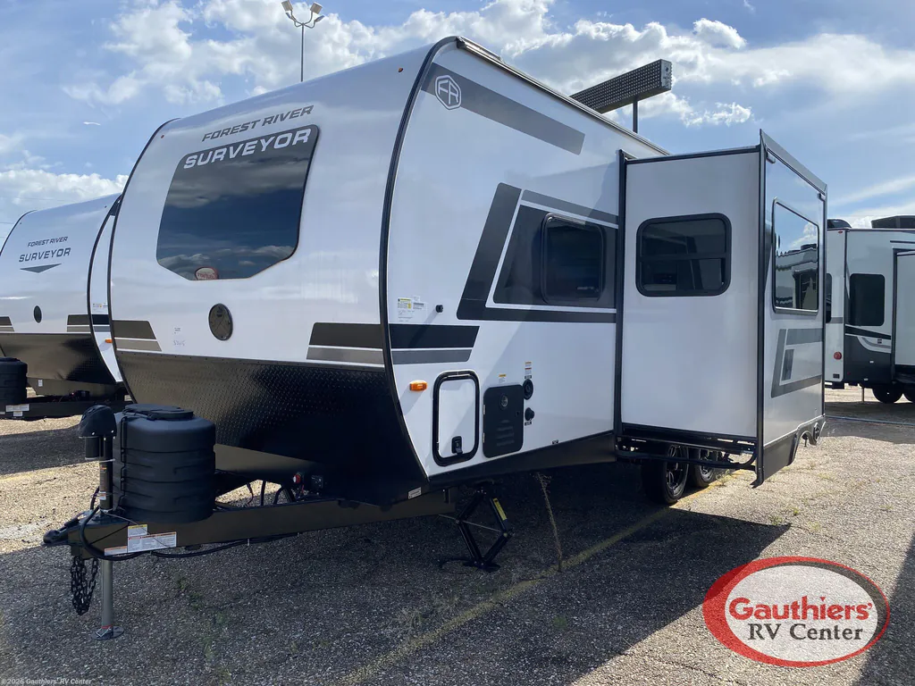 2027 Forest River Surveyor Legend 202RBLE, Photos photo 3