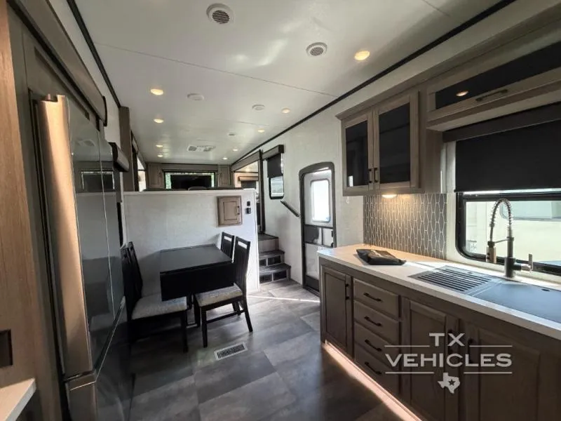 2021 CrossRoads RV Cameo 4031FL - Photo 3