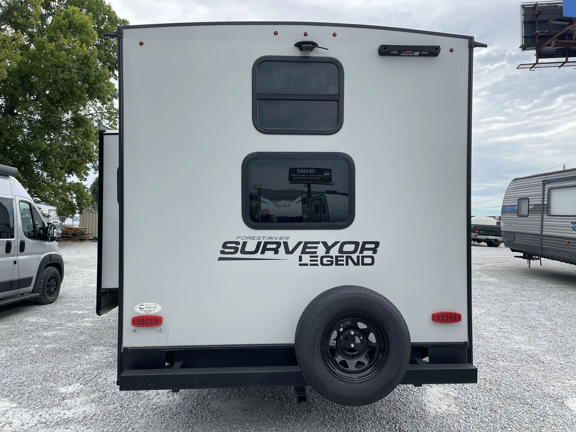 2024 Forest River Surveyor Legend 296QBLE — backside