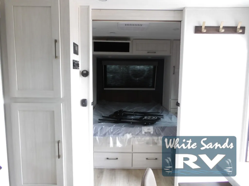 2026 Forest River Surveyor 205RKLE, Photos photo 4