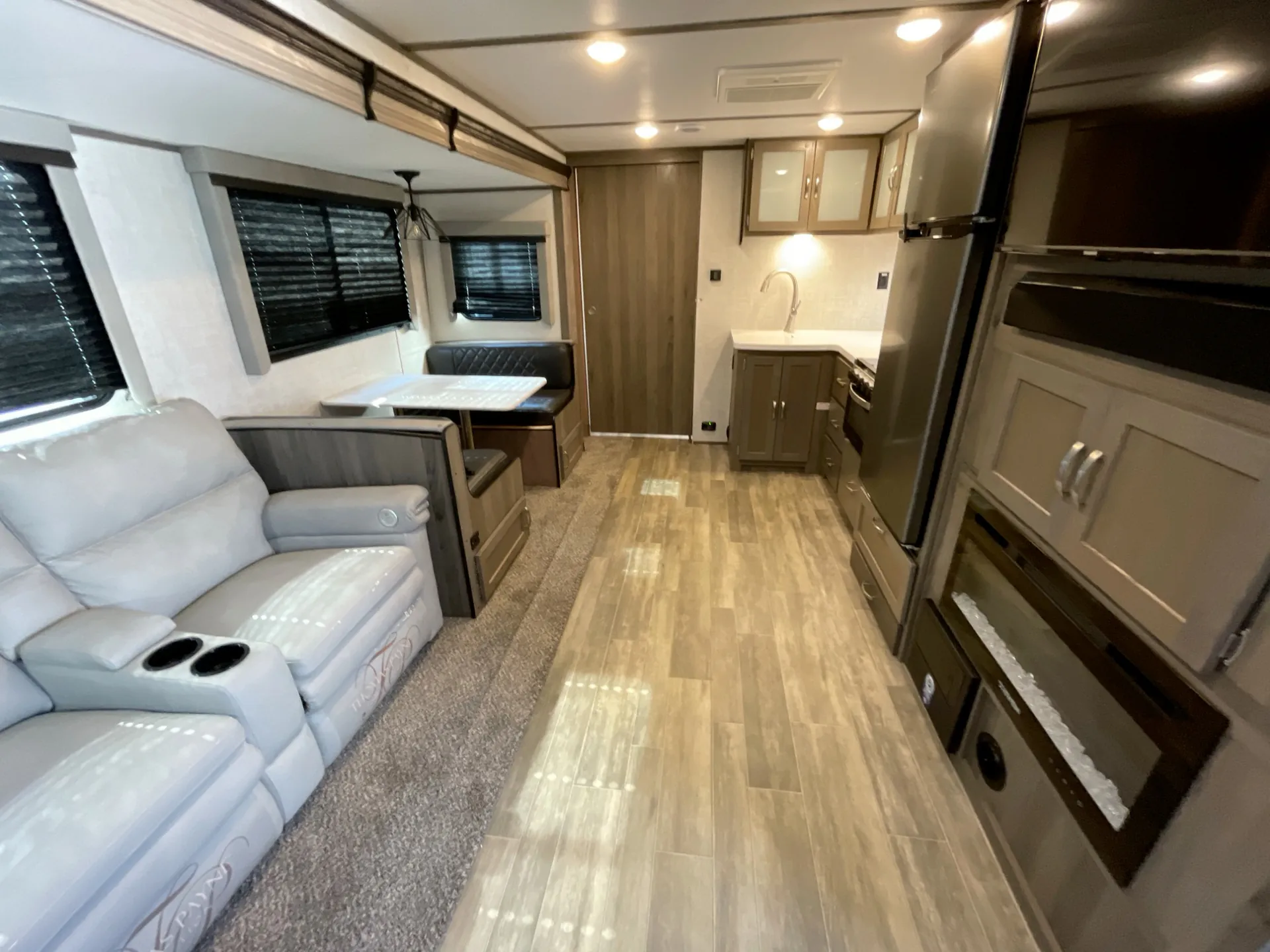 2023 Gulf Stream Envision 258RB - Photo 3