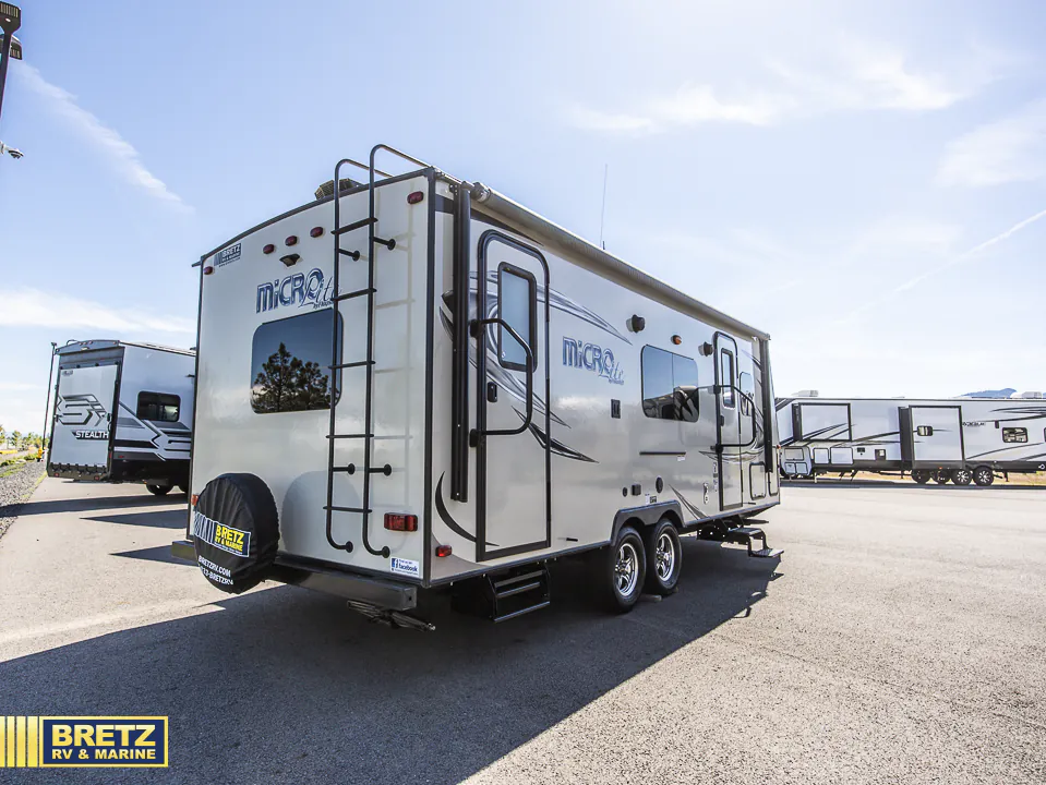 2018 Forest River RV Flagstaff Micro Lite 25KS — Photo 6