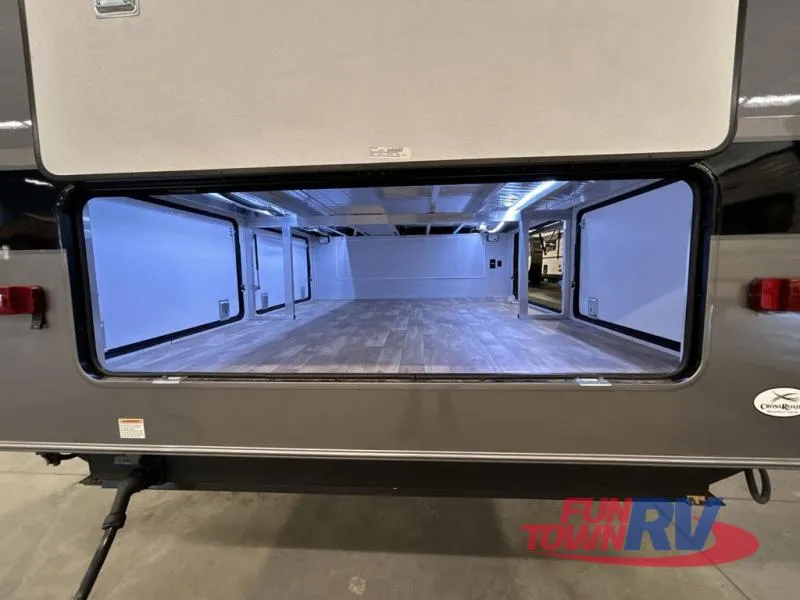 2025 Redwood RV Regency 3951BAM - Photo 2