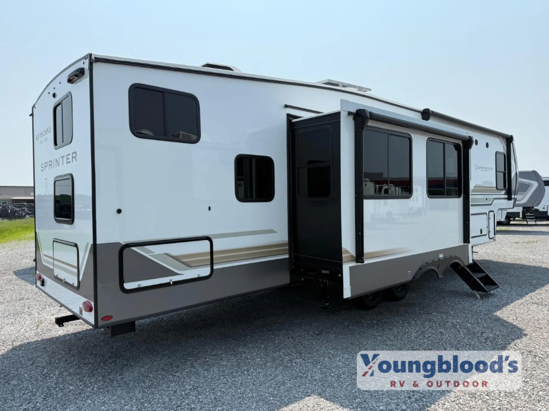 2027 Keystone RV Sprinter 3500RDB - Photo 2