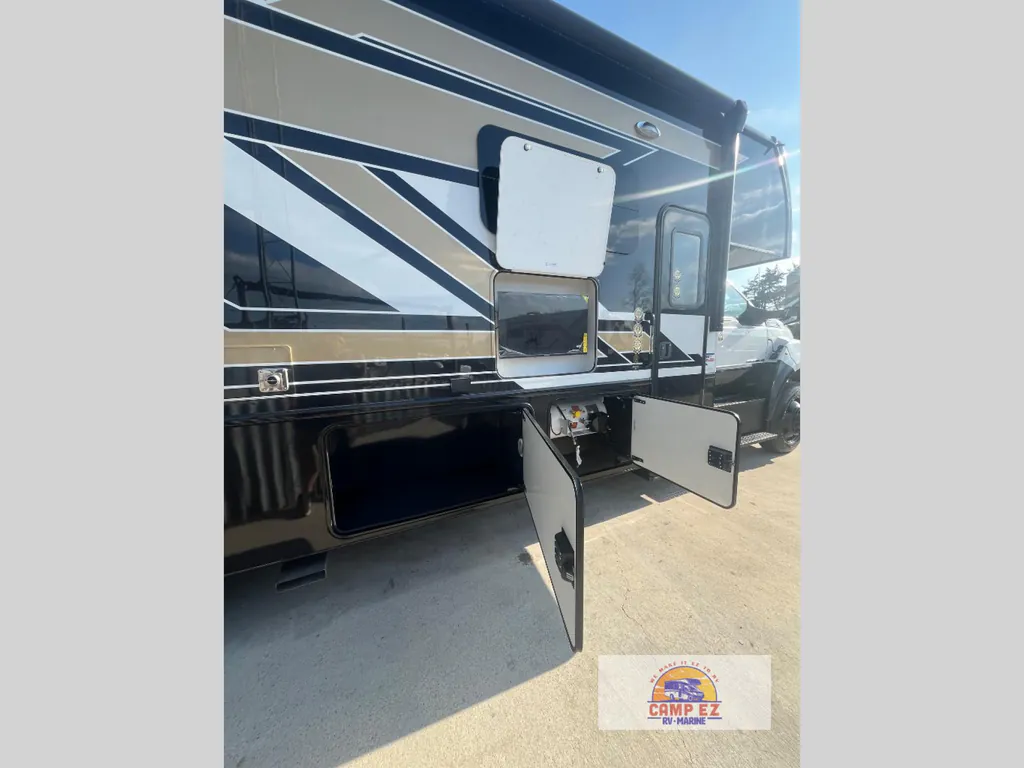 2027 Nexus Maximus 34MX, Photos photo 11