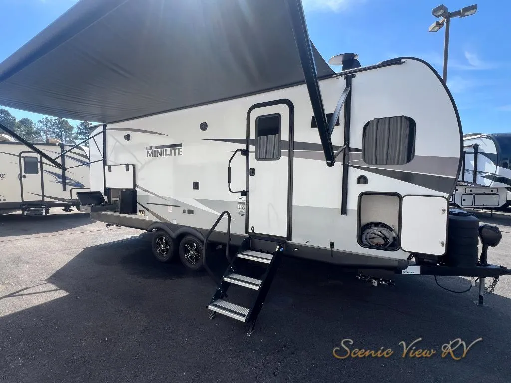 2023 Forest River Rockwood Mini Lite 2506S - Photo 4