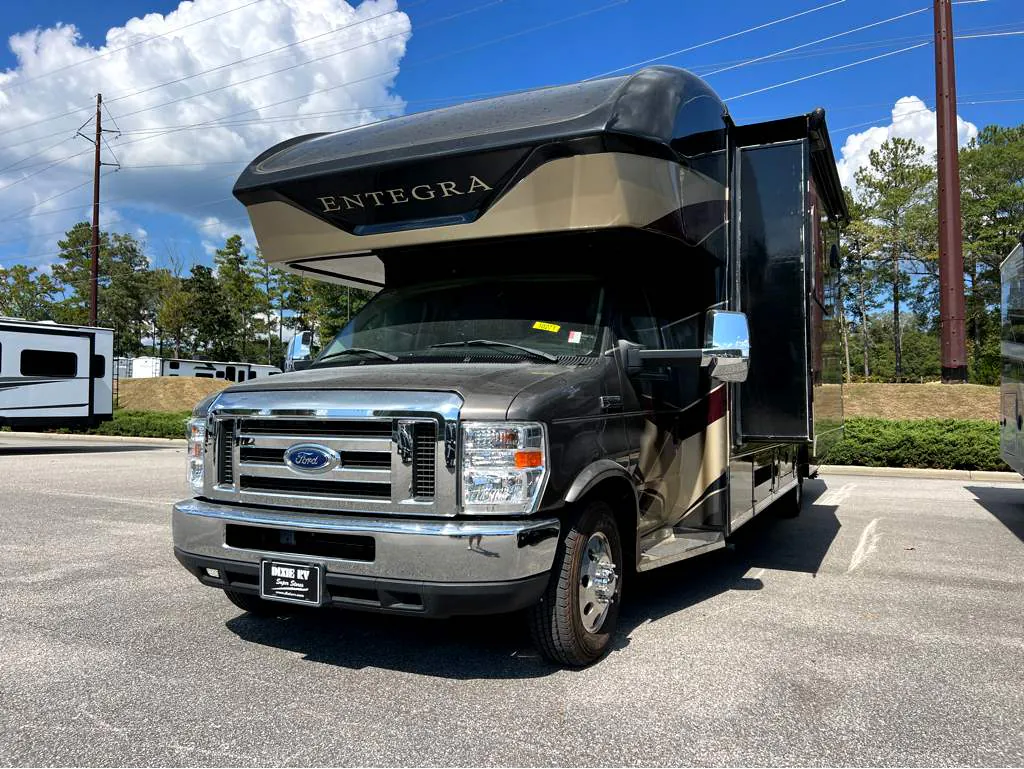 2019 Entegra Coach Esteem 31F - Photo 3