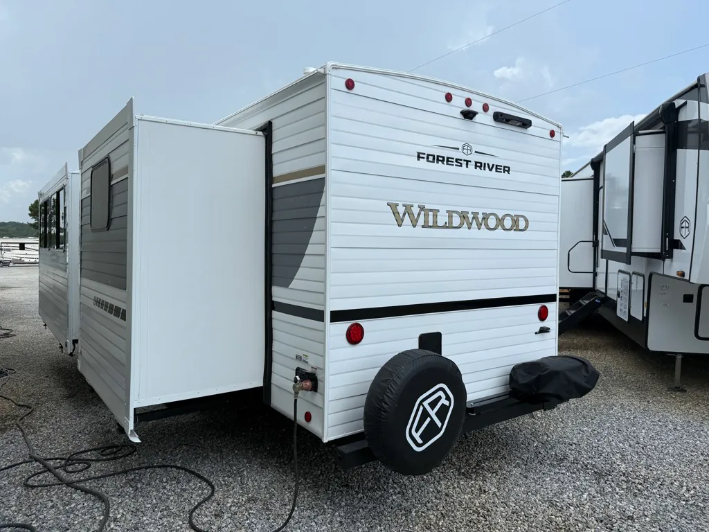 2027 Forest River Wildwood 31KQBTS - Photo 4