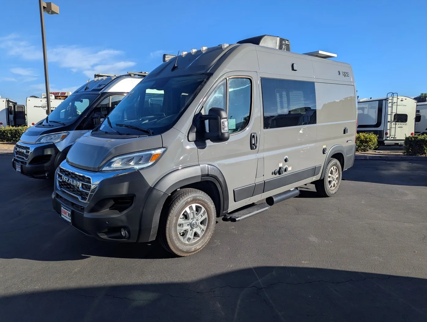 2026 Thor Motor Coach Rize 18G - Photo 3