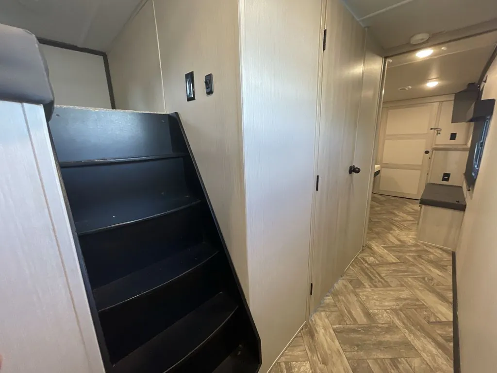 2023 Forest River Wildcat 369MBL, Photos photo 25