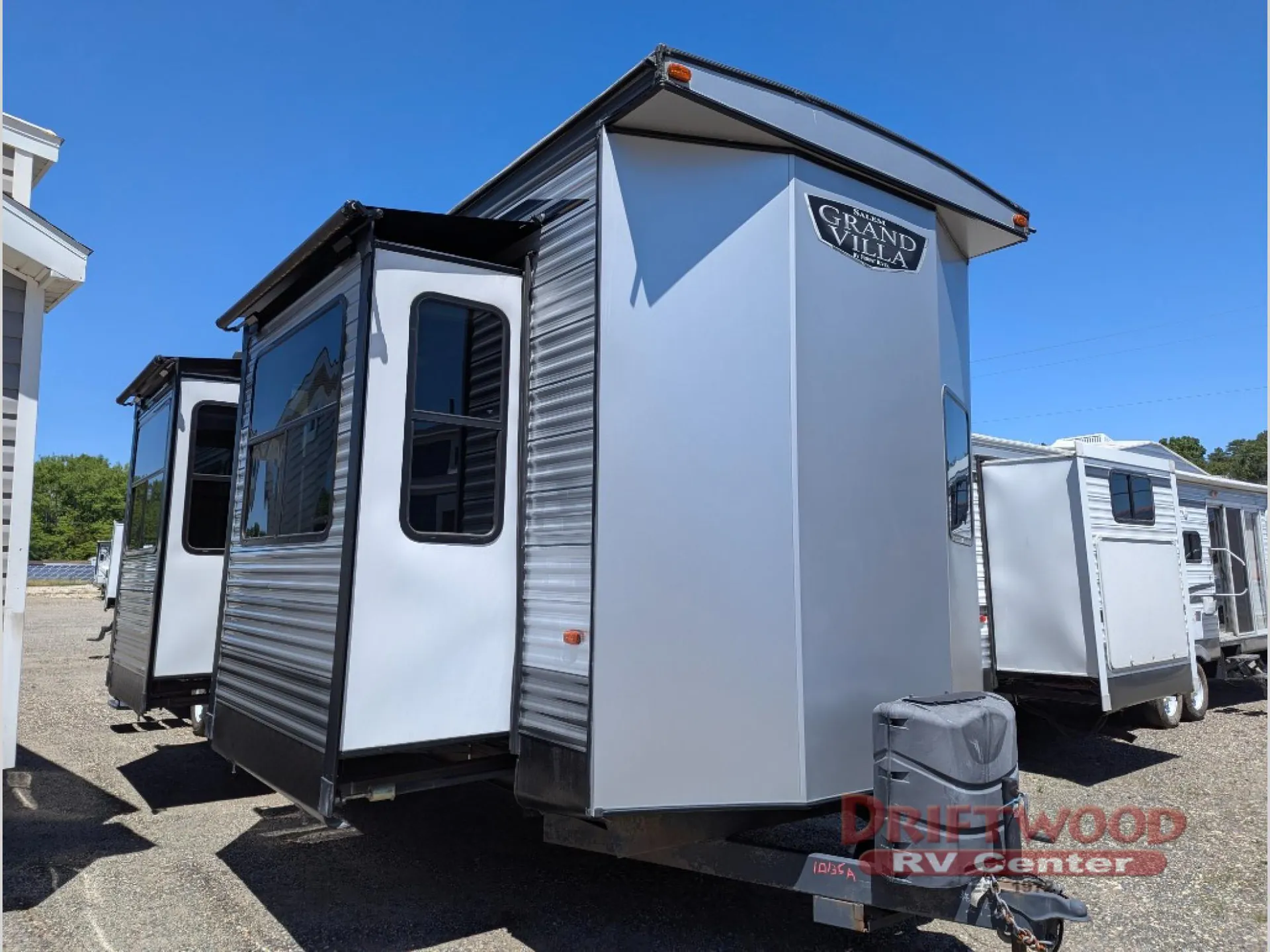 2022 Forest River Salem Grand Villa 42FK - Photo 2