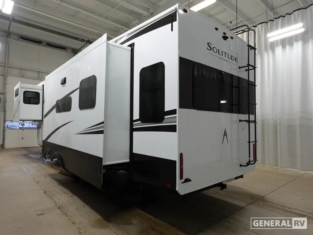 2026 Grand Design Solitude 370DV - Photo 4