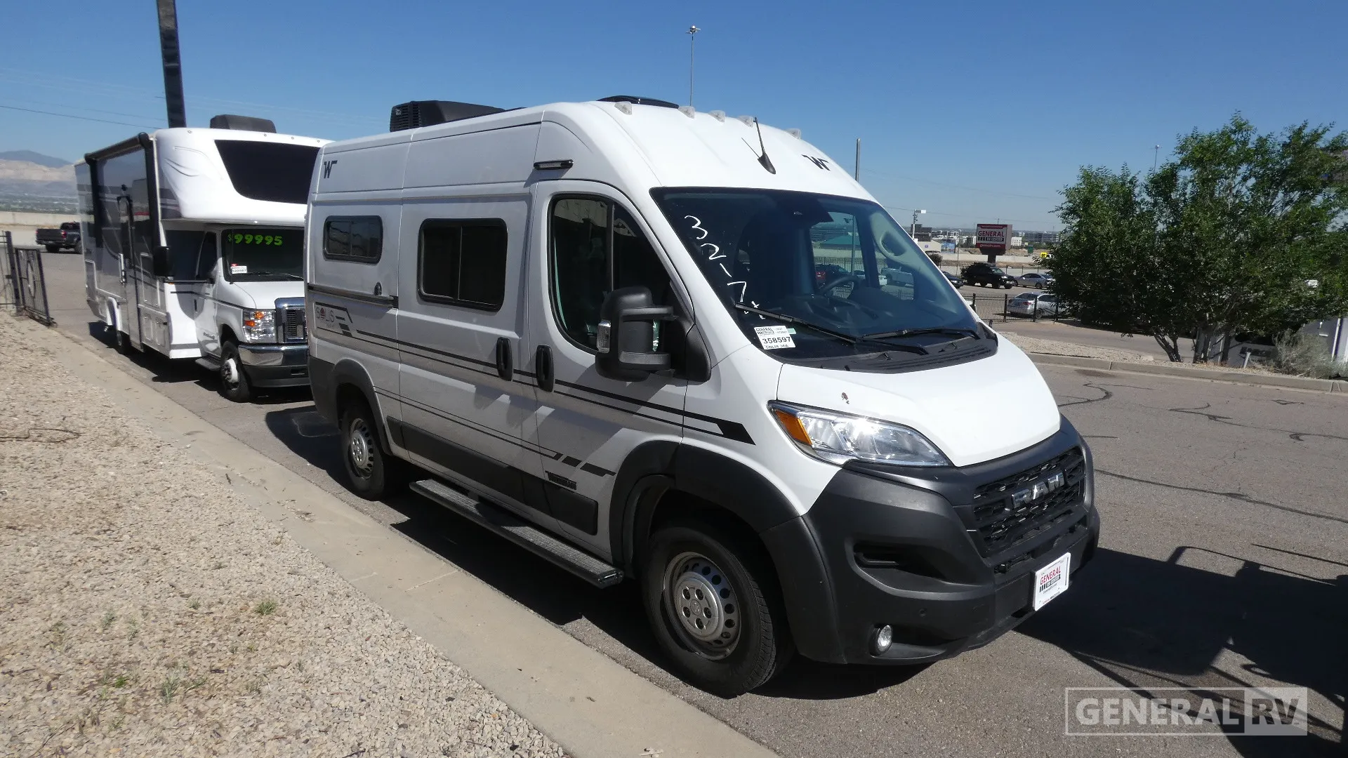 2027 Winnebago Solis Pocket 36A - Photo 2