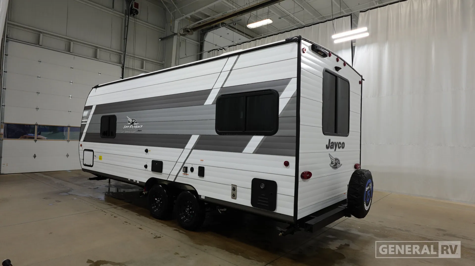 2027 Jayco Jay Flight SLX 210QB - Photo 4