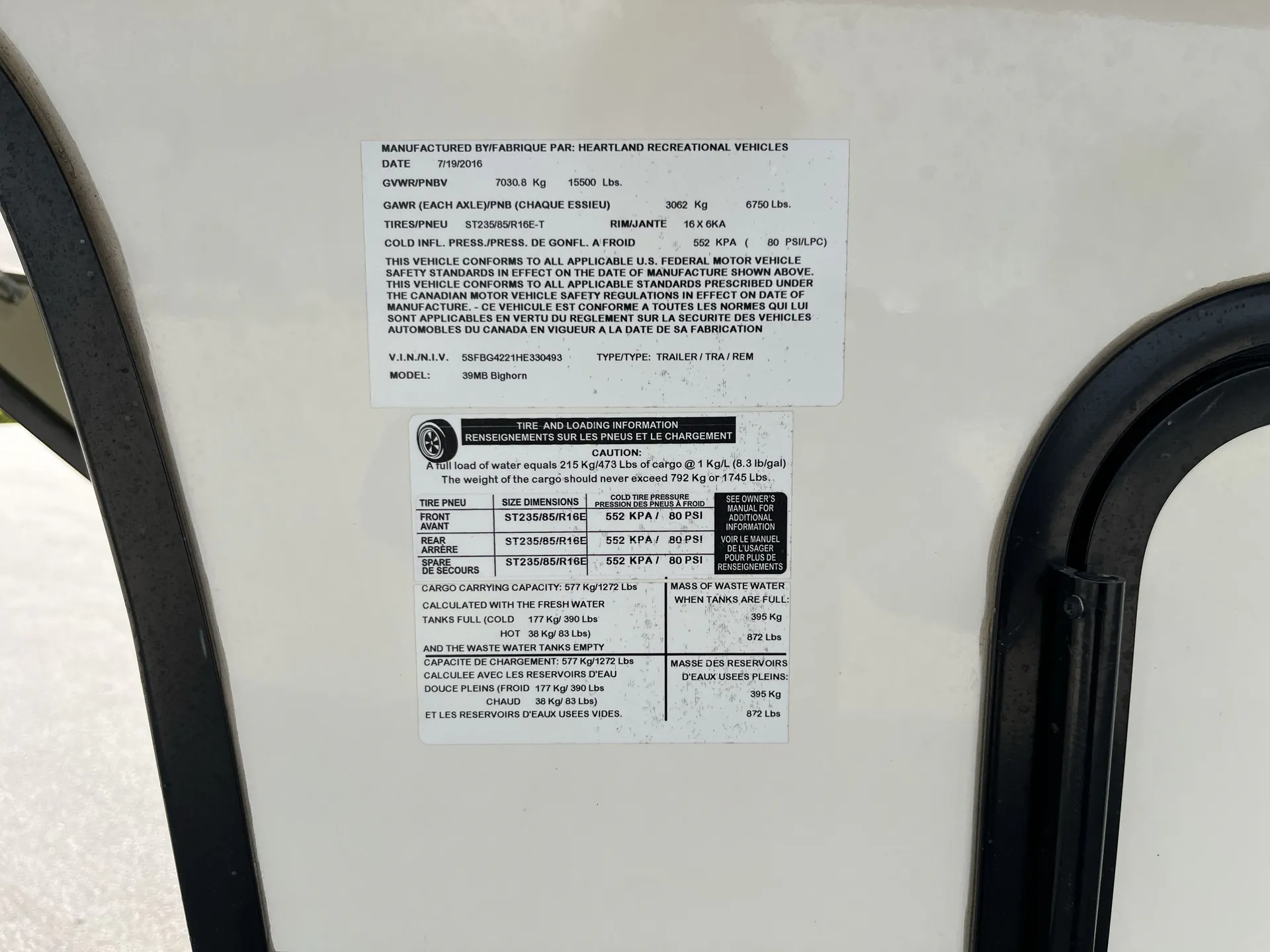 2017 Heartland Bighorn Traveler 39MB — living area main