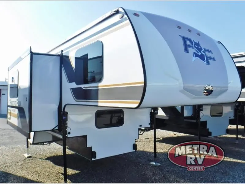 2027 Northwood Arctic Fox Camper 990 - Photo 2