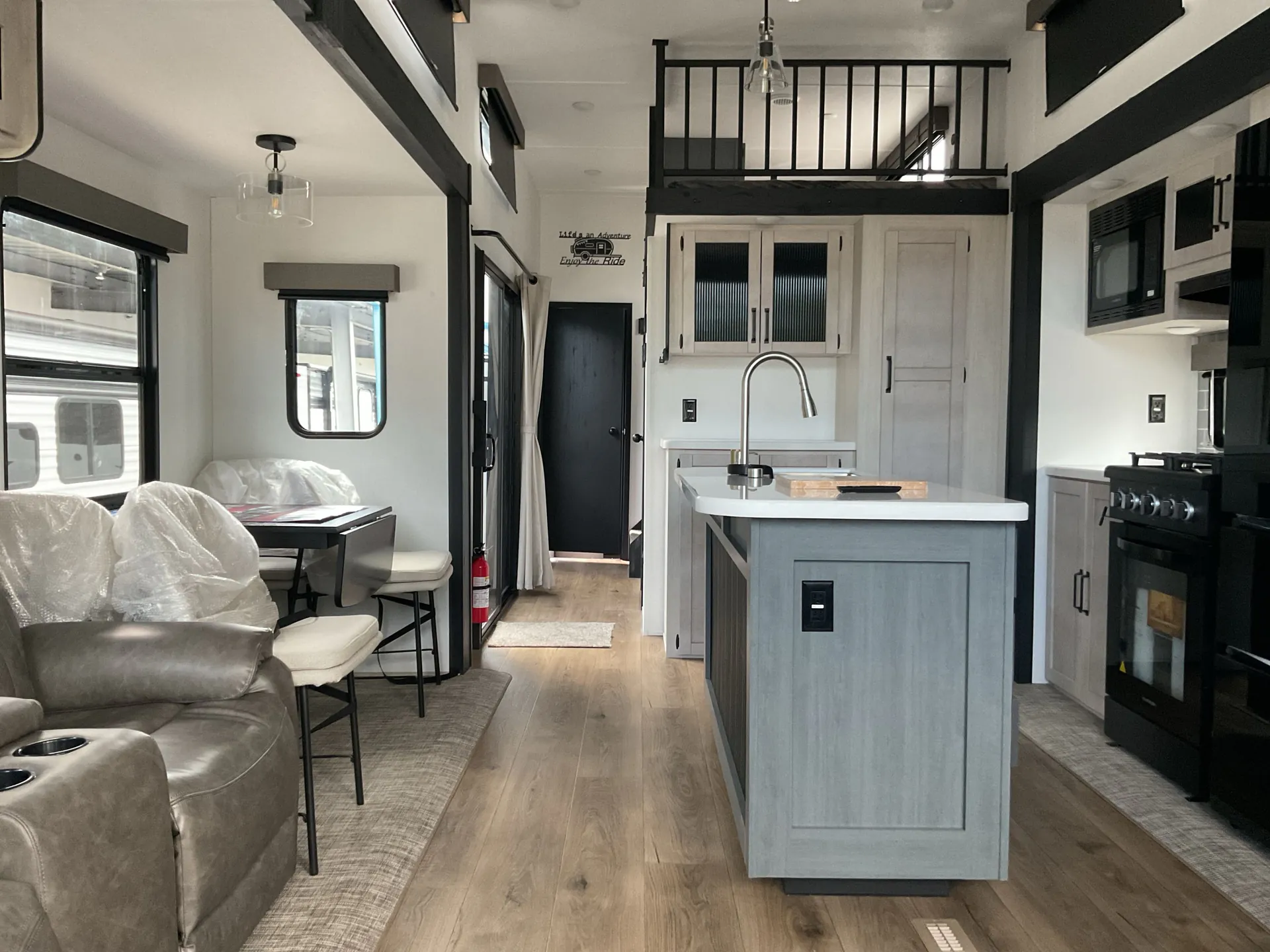 2026 Forest River Puma Vista 402LFT — living area main