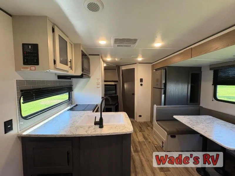 2026 Keystone RV Aspen Trail 23BH - Photo 4