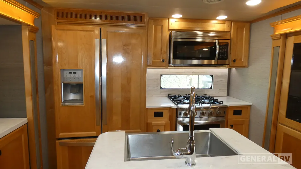 2021 VanLeigh RV Beacon 42RKB, Photos photo 6