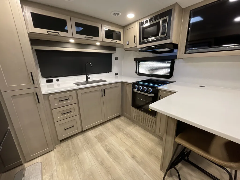 2026 Forest River Flagstaff Micro Lite 25MBR, Photos photo 10