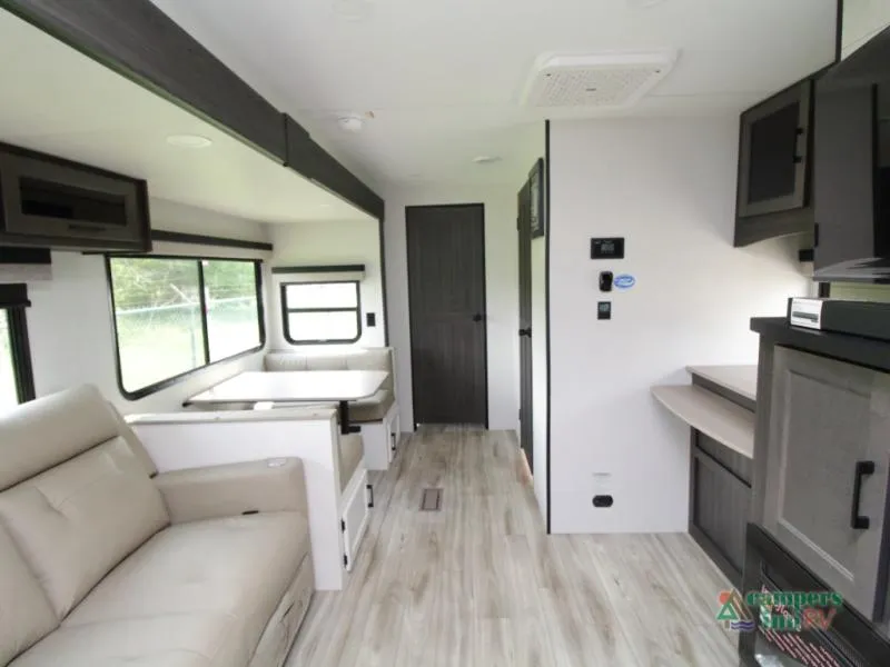 2026 Venture RV SportTrek 251VRK - Photo 4