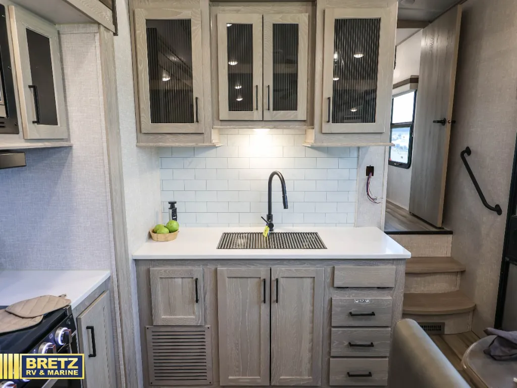 2022 Forest River Rockwood Ultra Lite 2898BS, Photos photo 14