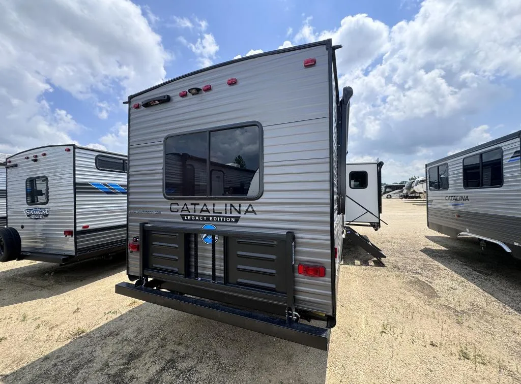 2024 FOREST RIVER Catalina Legacy 283FEDS - Photo 4