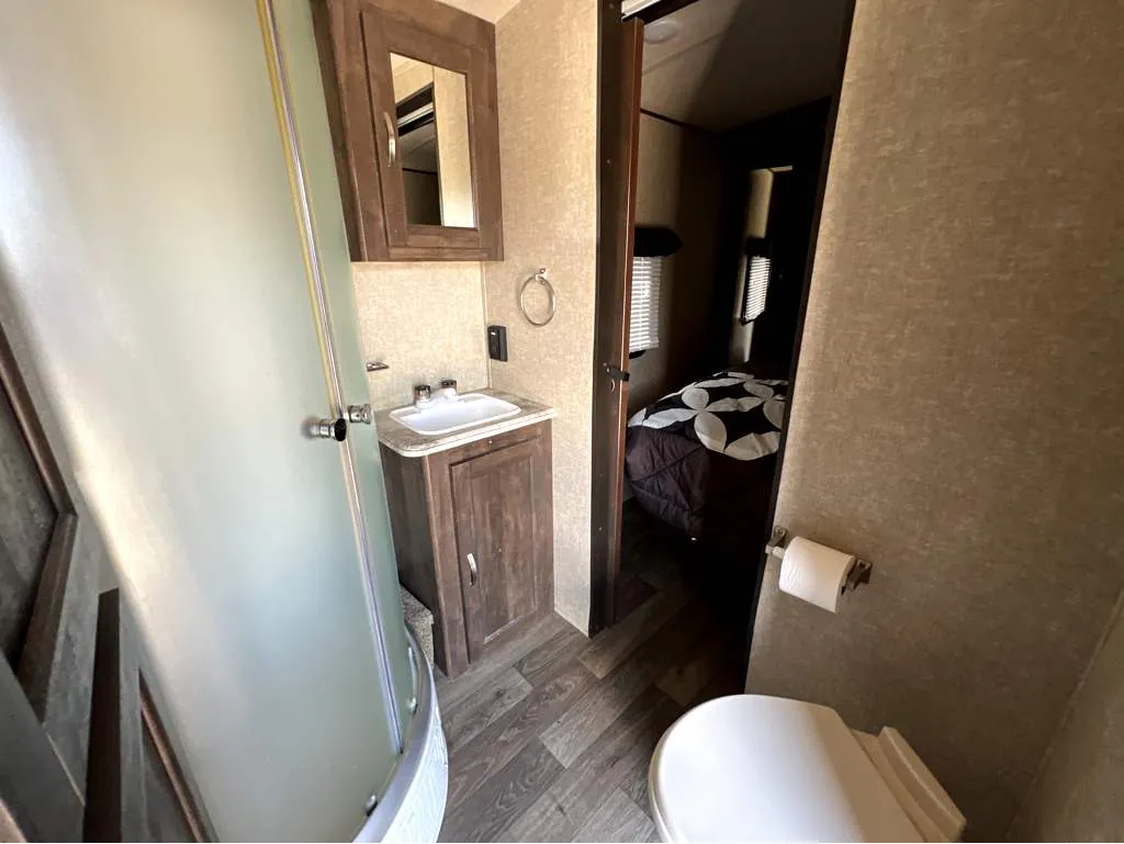 2019 Forest River Vibe 268RKS, Photos photo 19