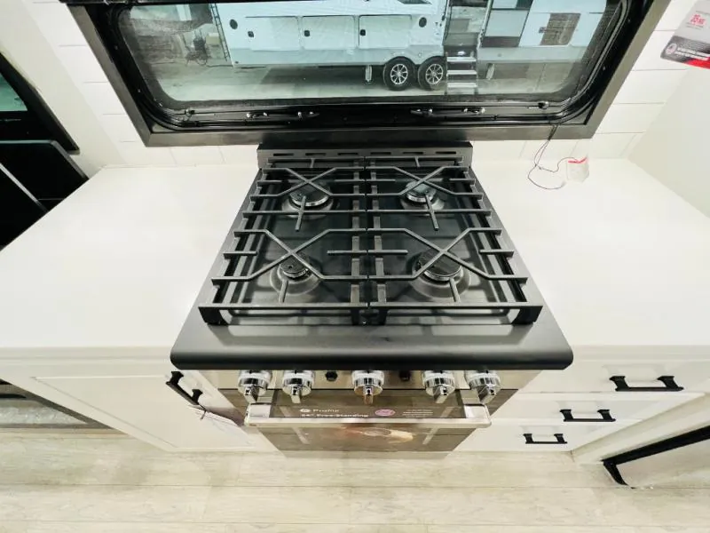 2026 Jayco Pinnacle 36FBTS, Photos photo 25